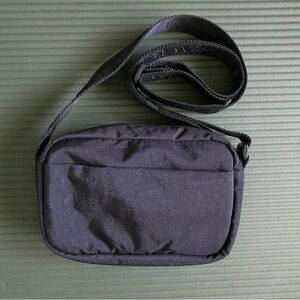 Baggu camera crossbody bag in black